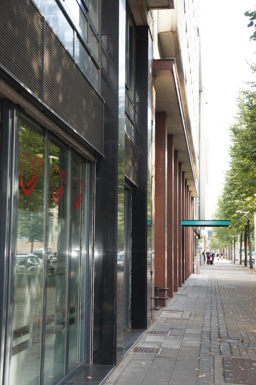 Escale Hotel Saint-Gilles Exteriör bild